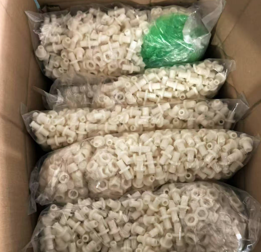 Awox Su Sebili Tahliye Tıpası – 4 Parça Yedek Tıpa  2 adet