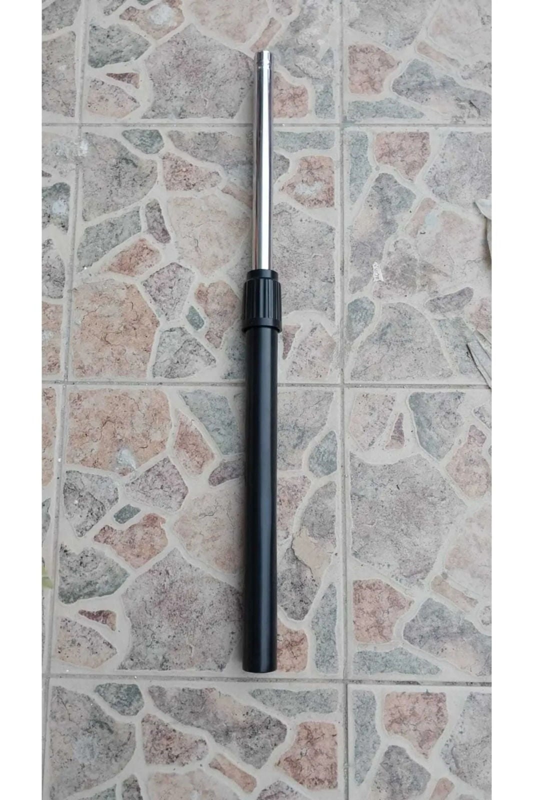 Siyah vantilatör borusu 82 cm boru tepesi 25 mm ayaklı vantilatör uyumlu