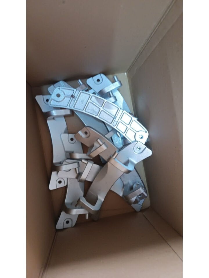 Awox çamaşır makinesi metal kapak menteşesi gövde ve bağlantı detayları