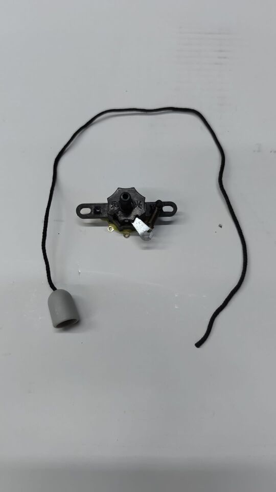 Raks SF 18 SX İpli Vantilatör Anahtarı (Çıt Çıt Anahtar)