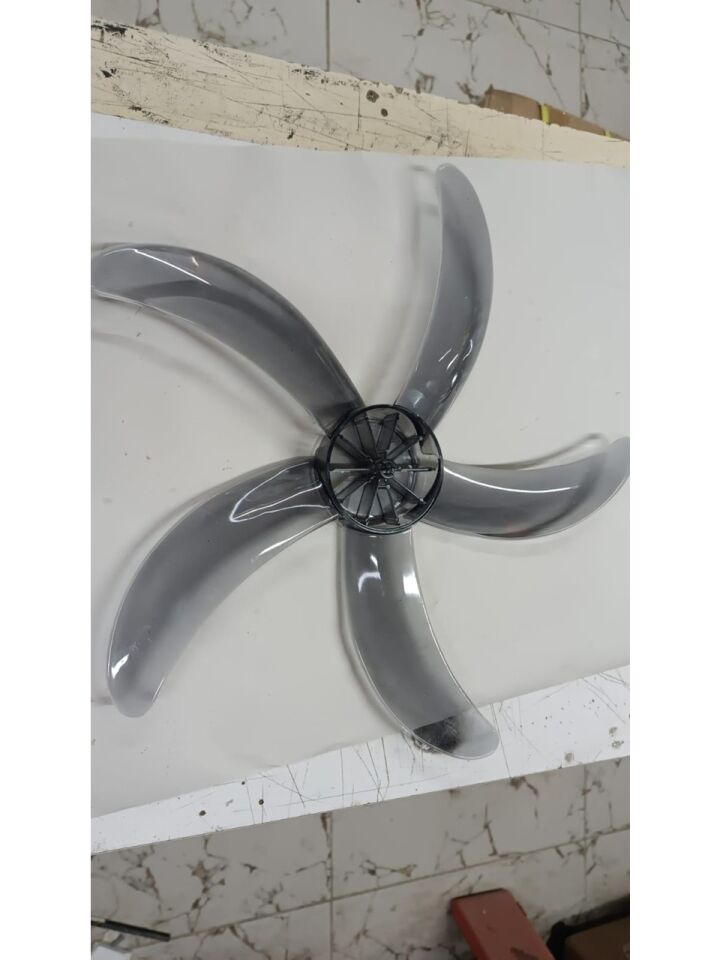 Kılıç Pervane 18 İnç (44 cm)