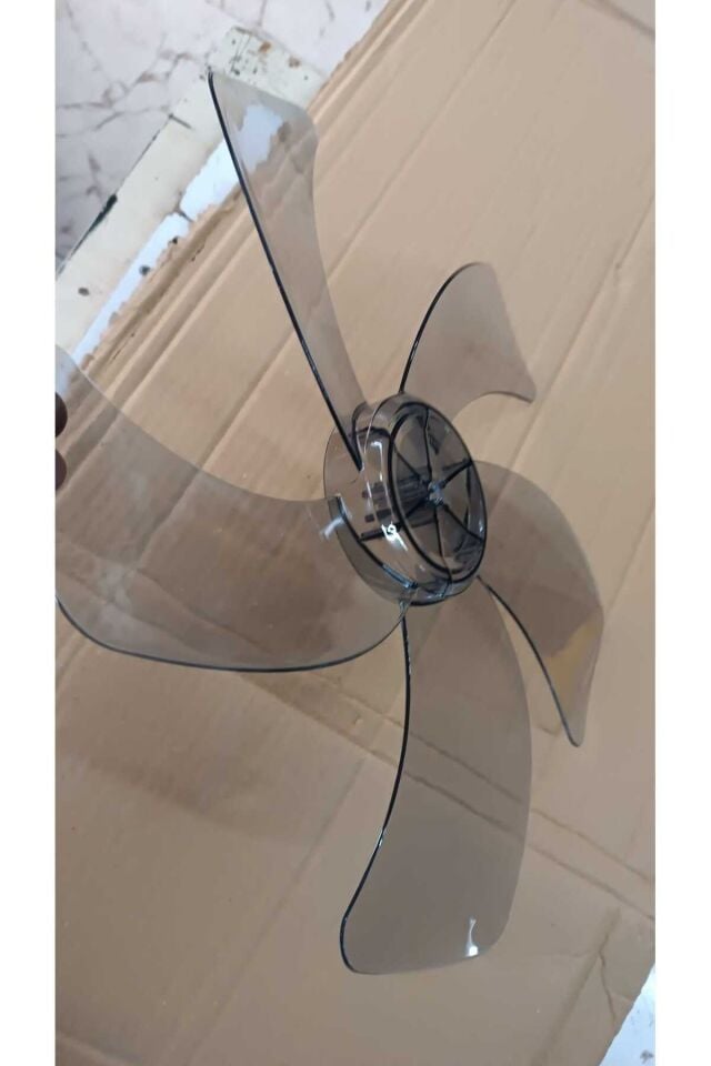 16 İnç Vantilatör Pervanesi 40 cm 8 mm Göbek 5 Kanat